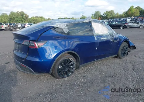 2023 Tesla Model Y from USA, damaged, VIN 7SAYGAEE9PF846733